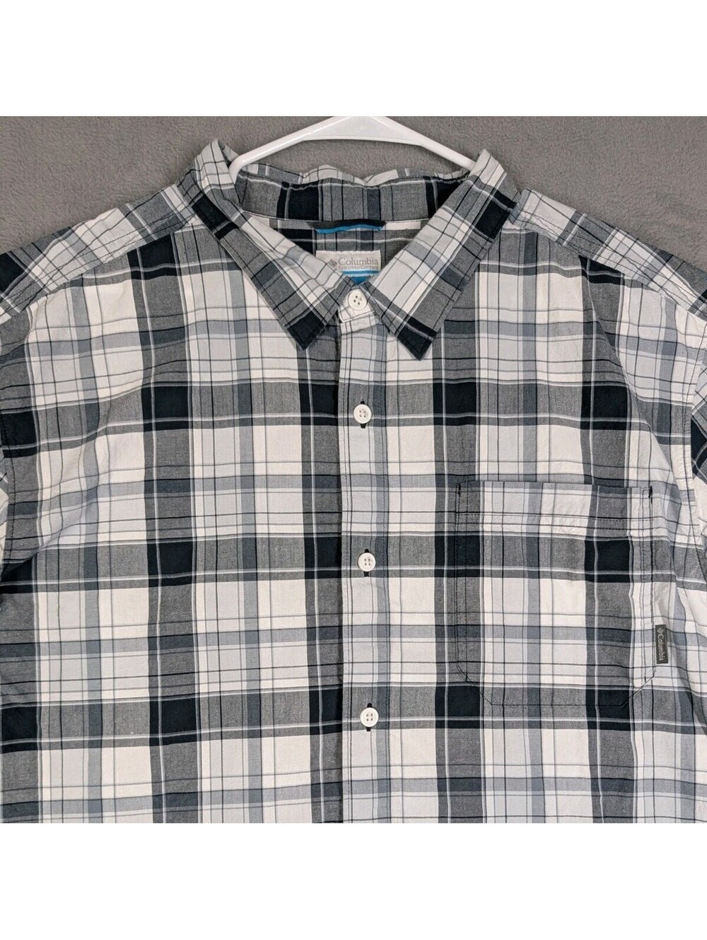 Columbia Mens XXL Short Sleeve Plaid Button Down Shirt Gray White 100% Cotton